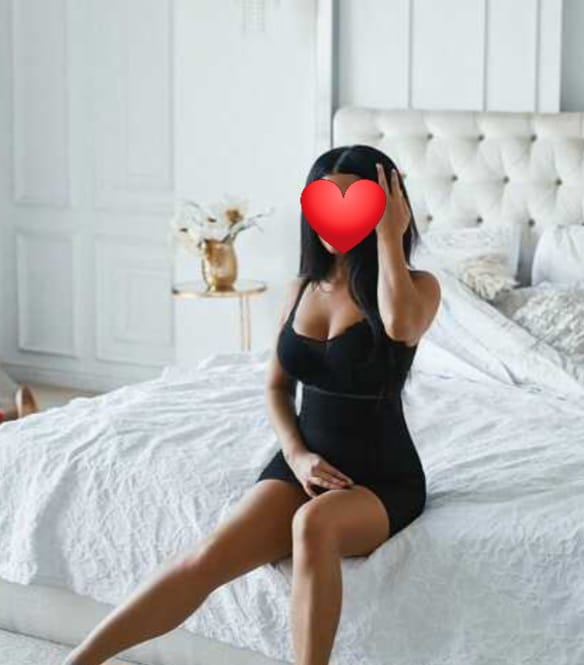 Проститутка Лея не салон с 4 размером груди сделает качественно классический секс и примет у себя