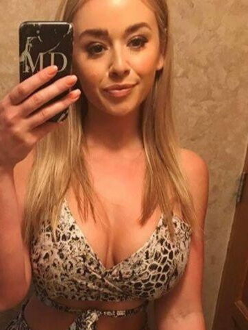 Профессионалка Оля 26 лет сделает с удовольствием анальный секс и позовет в гости в Центральный
